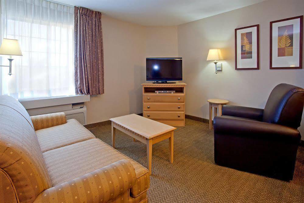 Candlewood By Ihg Hotel