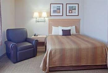 Candlewood By Ihg Hotel 2*
